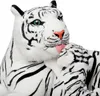 BRUBAKER Pluche tijger met babyontwerp, wit, 100 cm Productafbeelding-voorbeeld 3