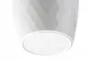A close-up view of the bottom of a white, faceted plastic plant pot with a matching saucer. Podgląd zdjęcia produktu