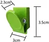 Close-up of a green clip with dimensions indicated. Produktbild-Vorschau