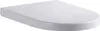 A white toilet seat lid is shown from a diagonal angle against a white background. Anteprima dell’immagine prodotto