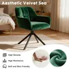 A green velvet chair in a bedroom setting, with additional graphics highlighting product features. Voir les images du produit