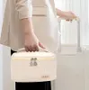 J&W Damescosmetica tas Tulirana, beige, one size Productafbeelding-voorbeeld 4