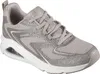 A single Skechers sneaker is shown against a white background. Voir les images du produit