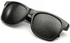 Lochbrille, Schwarze-Loch-Brille, Netzbrille mit faltbaren Produktbild-Vorschau 3