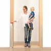 Lascal barrière de sécurité KiddyGuard Avant 120cm blanche Voir les images du produit 5