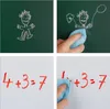 Een verstelbaar bureau voor kinderen met een whiteboard Productafbeelding-voorbeeld 7