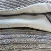 4L Textil MOLLY Kuscheliges Stripes Hundebett Bezug Produktbild-Vorschau 3