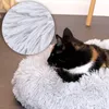 lionto Katzenbett aus Plüsch in Donut-Form, 70 cm Produktbild-Vorschau 3