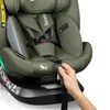A close-up of a green car seat with a hand adjusting a strap. Produktbild-Vorschau