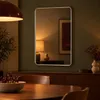 LunaMirror Theo 90 x 60 cm, miroir mural rectangulaire à coins arrondis, cadre rainuré en aluminium, argenté – 4 Voir les images du produit
