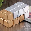 Infinity Cube Antistresová kostka kovová - modrá Modrá Náhled obrázku produktu 7