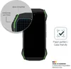 A black smartphone case with green accents is shown, with a magnified inset highlighting its edge protection and text indicating 'Schützt bis zum Rand' (Protects to the edge). Podgląd zdjęcia produktu