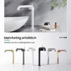 A bathroom faucet is shown in different colors next to a sink, with text describing its availability in multiple colors. Podgląd zdjęcia produktu