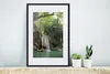 MuchoWow® MuchoWow® Gerahmtes Poster Ein hoher Wasserfall Produktbild-Vorschau 4