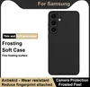 A black phone case is shown next to text describing its features. Náhled obrázku produktu