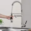 Mosazná kuchyňská baterie s výsuvnou sprškou, výsuvná Náhled obrázku produktu 3
