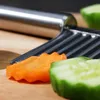 com-four® 2x Wellenschneider - Riffelmesser aus rostfreiem Produktbild-Vorschau 3