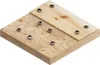 A close-up isometric view of two pieces of wood joined together with metal fasteners. Voir les images du produit