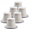 A group of white, pleated filters arranged in a staggered formation on a white background. Produktbild-Vorschau