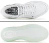 Skechers Slip-Ins: Snoop Sizzle Toke 251170-WHT, Sneaker, Produktbild-Vorschau 19