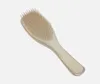A hairbrush on a white background. Anteprima dell’immagine prodotto