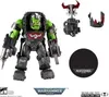A Warhammer 40k Ork Meganob action figure with accessories and a display stand, presented on a white background. Anteprima dell’immagine prodotto