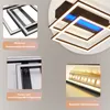 Collage of close-up shots and a main image of a modern ceiling light. Voir les images du produit
