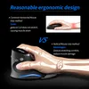 Comparison of a standard mouse grip versus a vertical mouse grip, highlighting ergonomic benefits. Produktbild-Vorschau