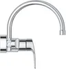A close-up studio shot of a chrome faucet. Anteprima dell’immagine prodotto