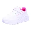 A white and pink Skechers sneaker for girls. Voir les images du produit