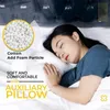 A woman sleeping on a pillow, with text overlays describing the product. Produktbild-Vorschau