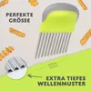A crinkle cutter for vegetables and fruits is shown with marketing text and images of cut fries. Produktbild-Vorschau