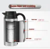 Cutaway view of a double-layered electric kettle showing its internal structure and insulation. Náhled obrázku produktu