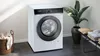 Siemens iQ700, Waschmaschine, Frontlader, 9 kg, 1400 U/min. WG44B2A40 Schrägansicht geschlossen Produktbild-Vorschau