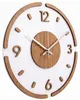 Moderne Wanduhr mit 3D-Eichendekor - Paris Silberne Hände Produktbild-Vorschau 4