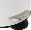A close-up view of the pedal mechanism of a white trash can. Podgląd zdjęcia produktu