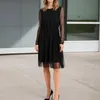 Damen Langarm Tüllkleid in Midi-Länge mit glänzenden Produktbild-Vorschau 2