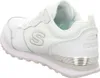 A white Skechers sneaker shown from the side and back. Voir les images du produit