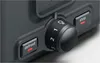 Close-up of the control panel of a toaster, showing a rotary dial and two buttons. Voir les images du produit