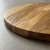 RUNDES BRETT, Durchmesser 30 cm, aus Eiche, zum Schneiden Produktbild-Vorschau 5
