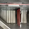 Interior view of a black tool box with red accents. Anteprima dell’immagine prodotto