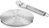 A stainless steel induction adapter plate and a utensil are shown on a white background. Anteprima dell’immagine prodotto