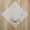 Tischdecke mit Stickerei, mit Blumen oder Schmetterlingen Produktbild-Vorschau 4