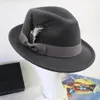 Fedora-Hut für Herren, mit Feder- und Schleifendekor, Produktbild-Vorschau 9
