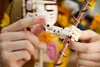 LEGO Fortnite Knochen-Schali - Inklusive Farbwerfer & Produktbild-Vorschau 13
