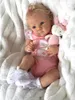 Reborn bábiky dievčatko 45 cm Realistická bábika, ktorá Náhľad obrázku produktu 5