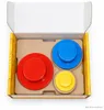 Bild der geöffneten Verpackung mit den Lego Wandhaken in den Farben Rot Blau Gelb Productafbeelding-voorbeeld