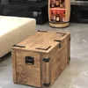 Rustikale Holztruhe auf Rädern 80 cm. Truhe mit Holzdeckel Produktbild-Vorschau 4