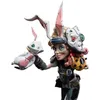 A figurine of Tiny Tina from Borderlands 3, holding a bunny toy. Anteprima dell’immagine prodotto