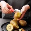 Microplane 48192, Obst & Gemüse, Y-Schäler, Edelstahl, Rot, Produktbild-Vorschau 27